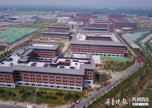 航拍見(jiàn)證奇跡 山東第一醫(yī)科大學(xué)濟(jì)南校區(qū)一年建成，建筑物電力系統(tǒng)安裝完成